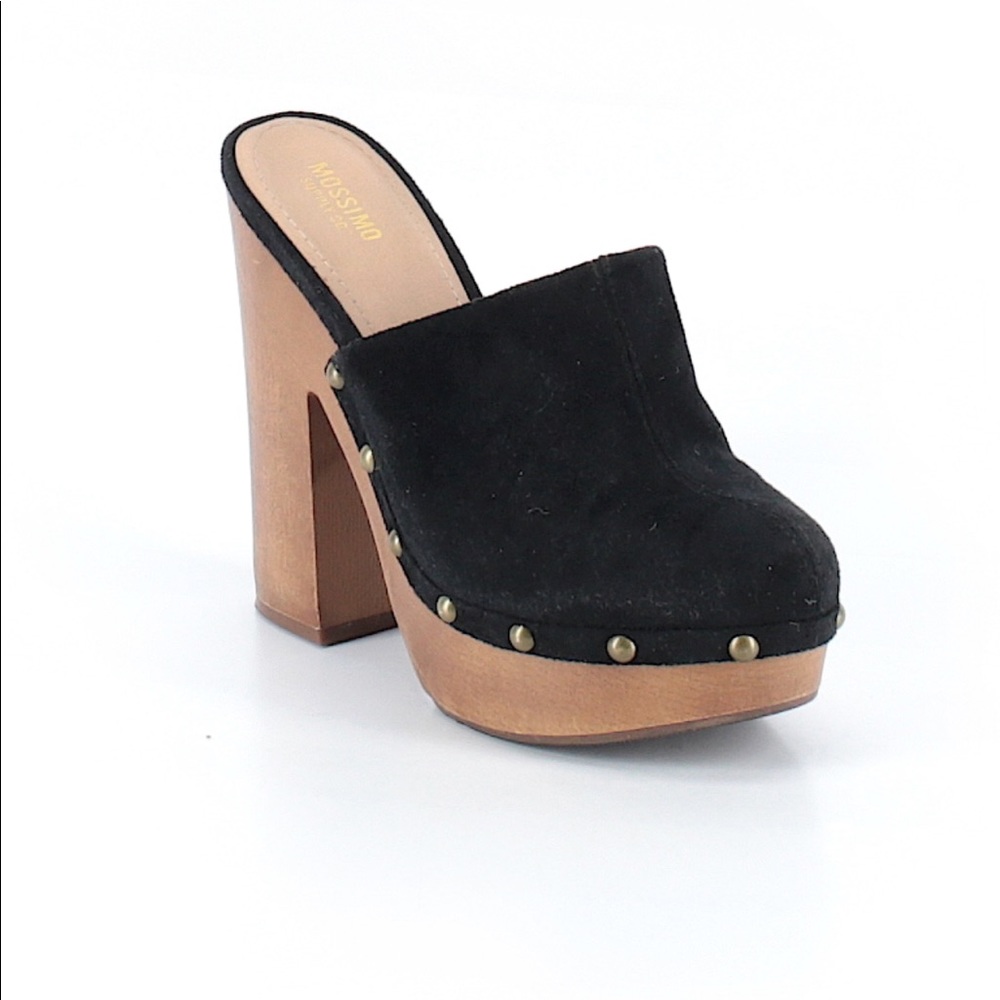 Black Clogs